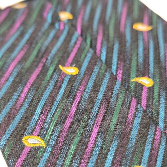 U CHICAGO SILK TIE GREEN PURPLE PAISLEY POLKA DOT STRIPE SATIN TEXTURED 3" X 54" - Picture 4 of 4